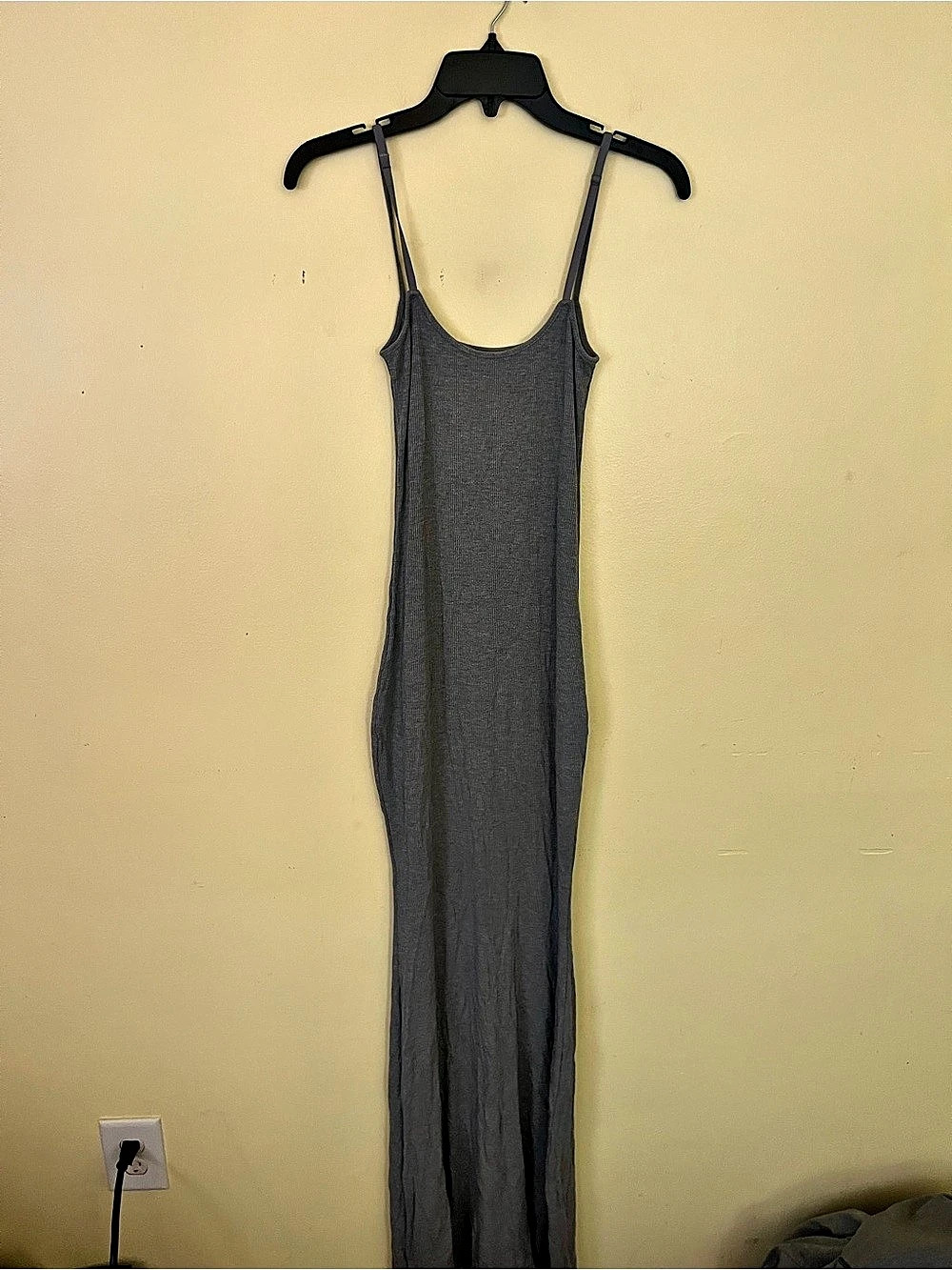 Pumley Ribbed Maxi Dress in Gray Size Medium NWT